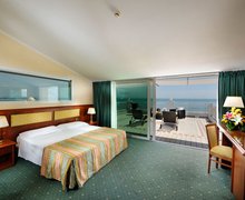 La camera fronte mare dell'hotel Vittoria