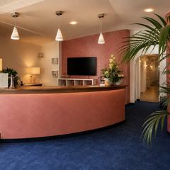 Reception del Riviera Resort Beauty and Spa