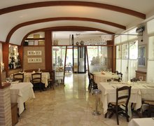 Agosti Restaurant Indoor Dining Hall