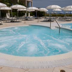 Wellness Pool