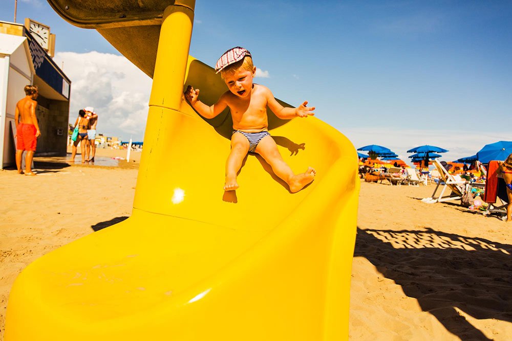 aree giochi per i bimbi in spiaggia a lignano sabbiadoro