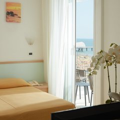 Hotel Pelikan - camera matrimoniale fronte mare
