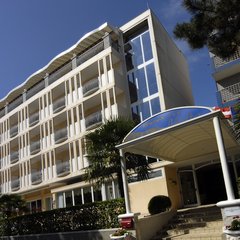 Entrance to Hotel Croce di Malta