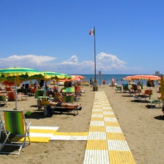 Strandbad Nr.16 Gabbiano in Lignano